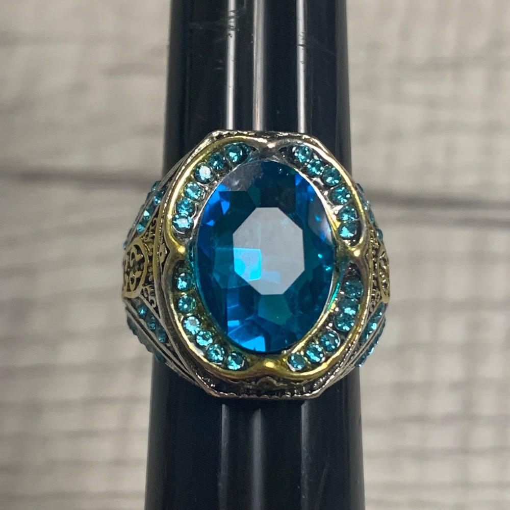 Ornate Blue Faux Topaz Statement Ring Silver Gold Tone Filigree Size 6.5